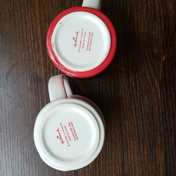 Hallmark Stackable Santa Mugs - Picture 3 of 6